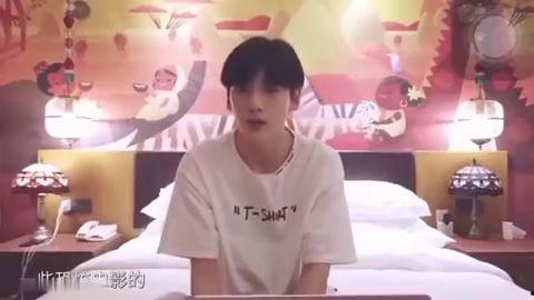 王奕现场吃瓜视频,揭秘娱乐圈幕后真相